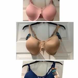 Bali One Smooth U Ultra Light Underwire Bra
#DF3439 (lot of 3) 36DD